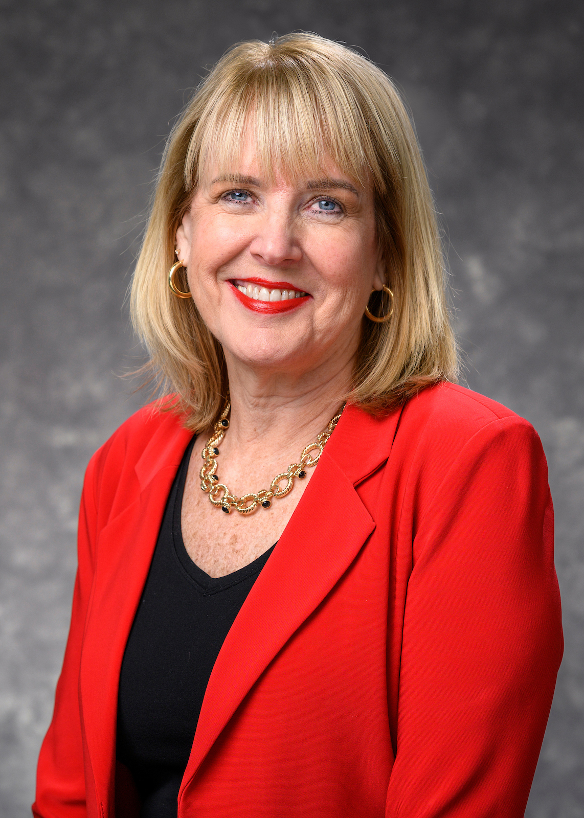 Lori Reesor Headshot